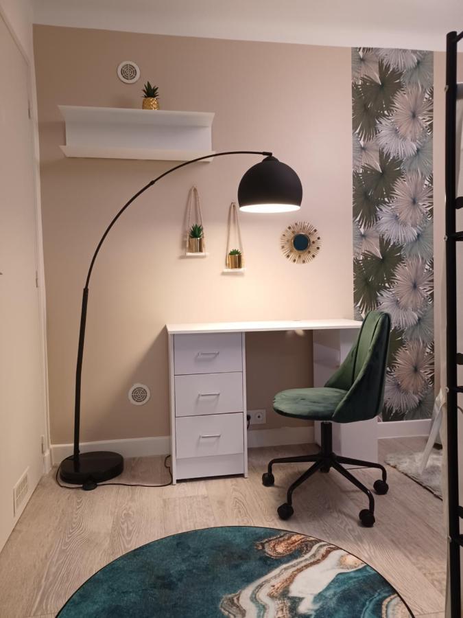 Elegance 2 Climatise 60 M2 De Confort Et Proximite Marseilles